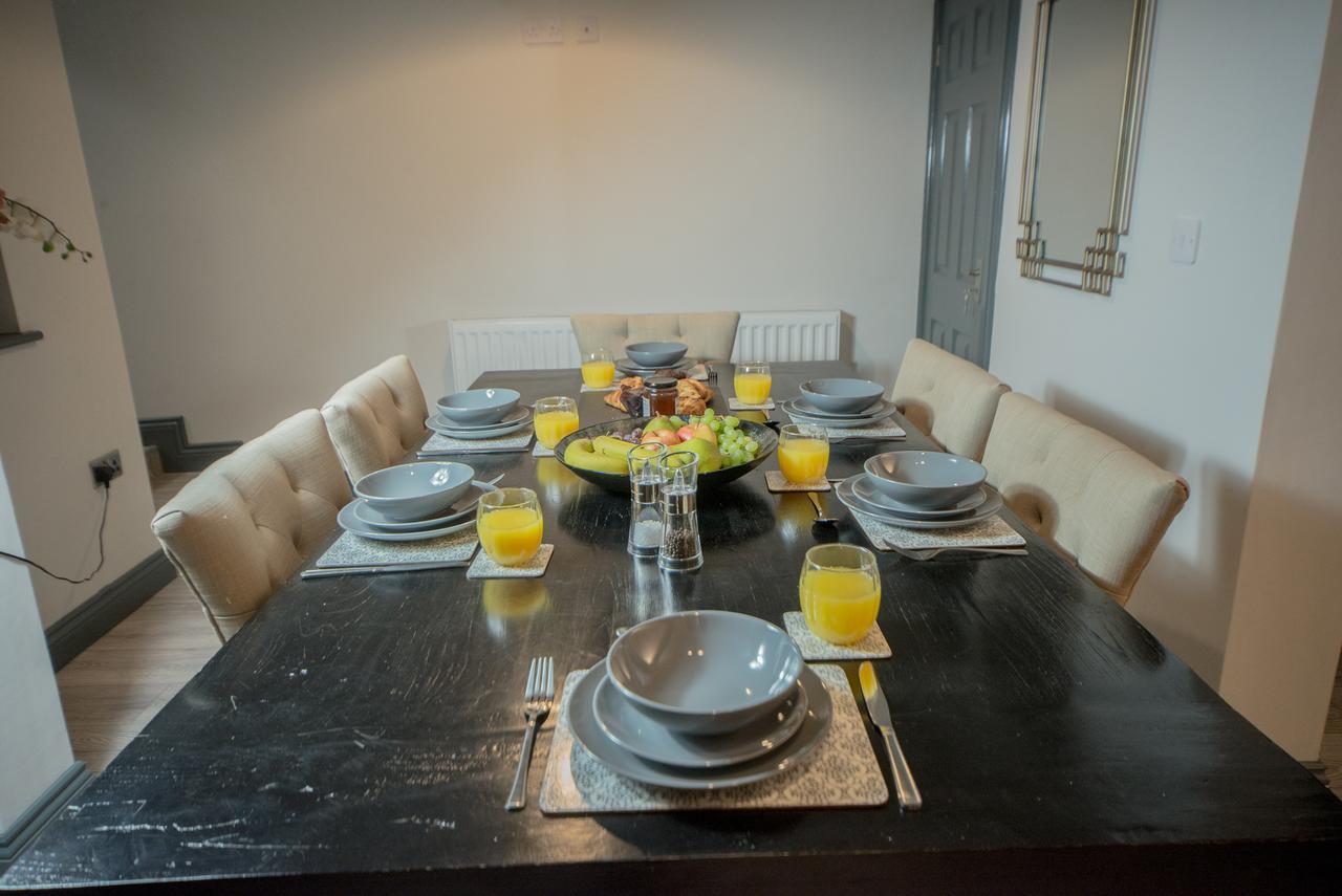 Barnston House - Heswall - Spacious Homely Holiday Home By Rework Accommodation Exterior photo
